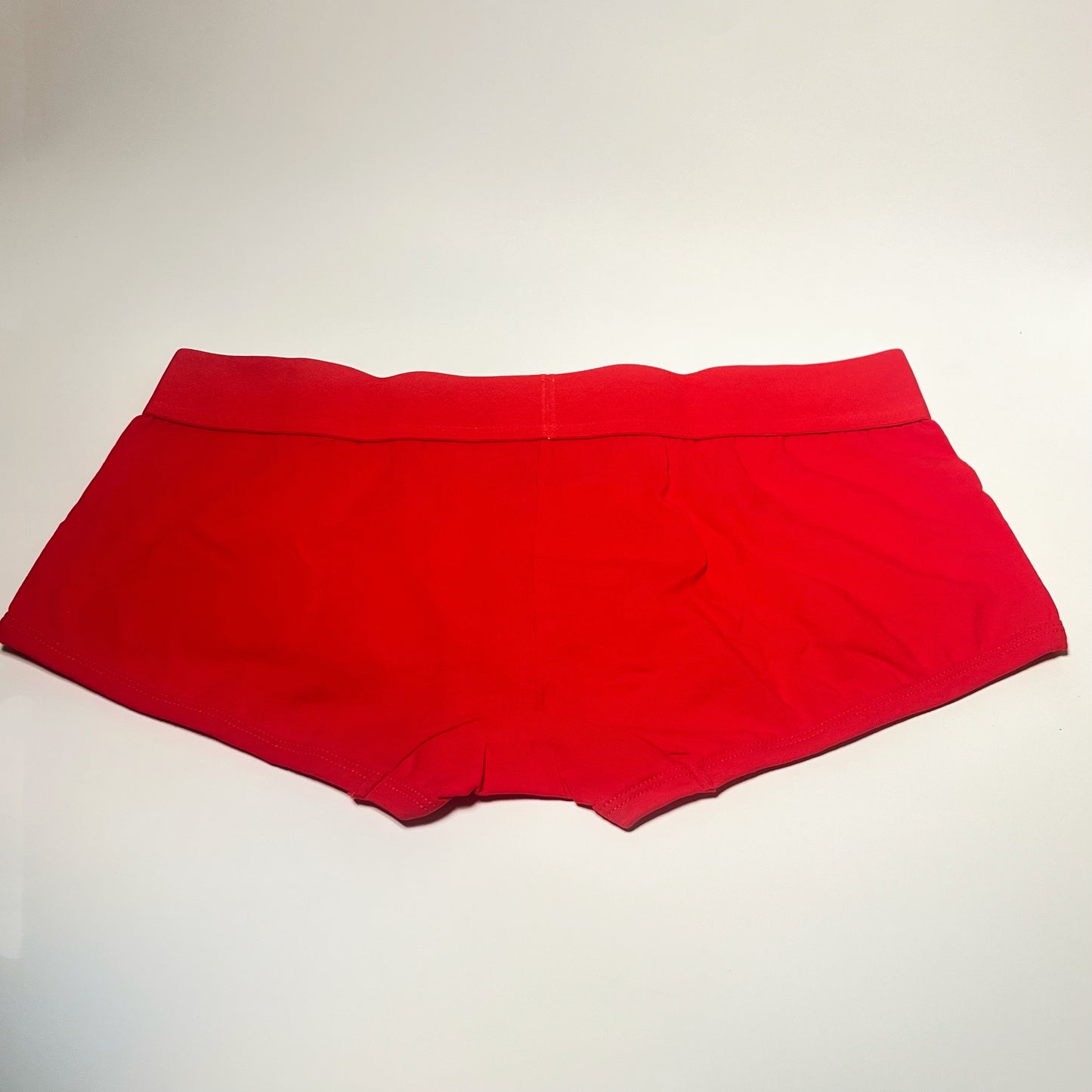 Famed Signature Red